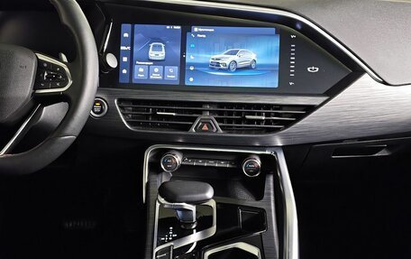 Geely Tugella FY11, 2023 год, 2 837 000 рублей, 15 фотография