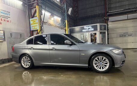 BMW 3 серия, 2009 год, 940 000 рублей, 8 фотография