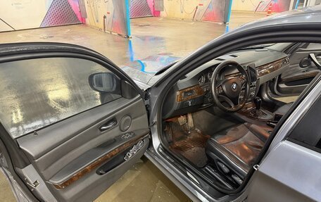 BMW 3 серия, 2009 год, 940 000 рублей, 13 фотография