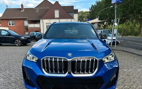 BMW X1, 2023 год, 4 300 000 рублей, 2 фотография