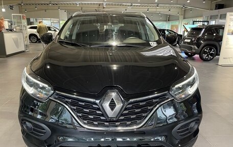Renault Kadjar I рестайлинг, 2022 год, 2 410 000 рублей, 2 фотография