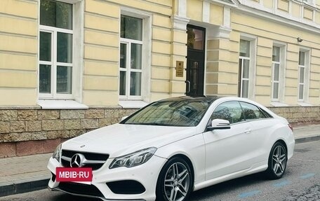 Mercedes-Benz E-Класс, 2014 год, 2 500 000 рублей, 4 фотография