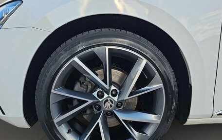 Skoda Superb III рестайлинг, 2023 год, 4 000 000 рублей, 10 фотография