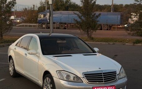 Mercedes-Benz S-Класс, 2006 год, 625 000 рублей, 1 фотография