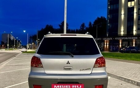 Mitsubishi Outlander III рестайлинг 3, 2003 год, 490 000 рублей, 3 фотография