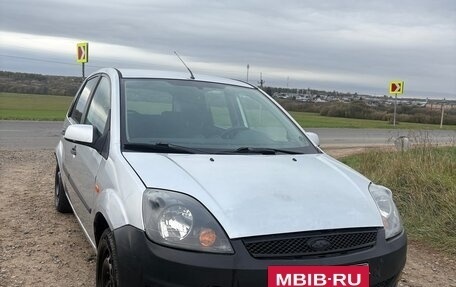 Ford Fiesta, 2008 год, 135 000 рублей, 2 фотография