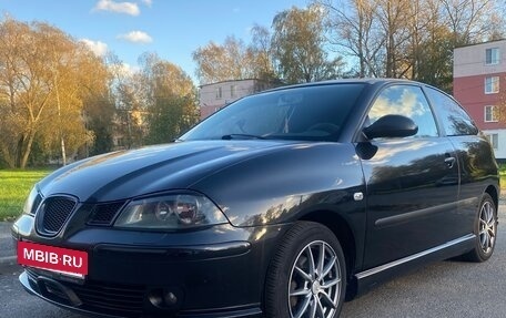 SEAT Ibiza III рестайлинг, 2002 год, 450 000 рублей, 15 фотография