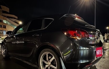 Opel Astra J, 2012 год, 600 000 рублей, 10 фотография
