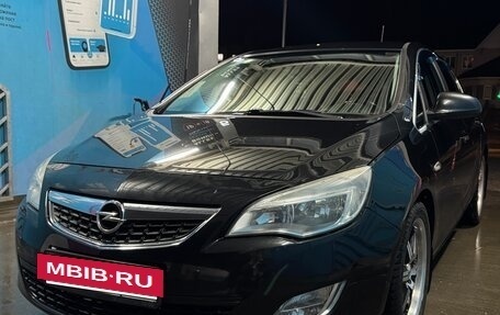 Opel Astra J, 2012 год, 600 000 рублей, 4 фотография