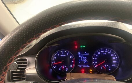 KIA Rio IV, 2018 год, 900 000 рублей, 8 фотография