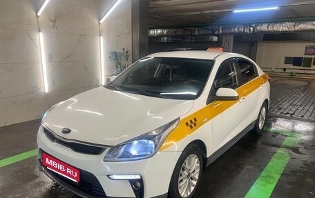 KIA Rio IV, 2018 год, 900 000 рублей, 7 фотография