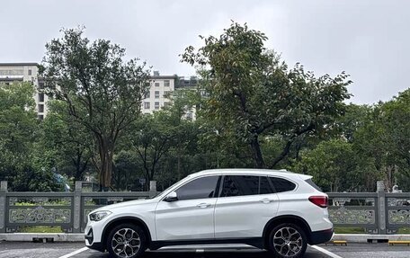 BMW X1, 2022 год, 2 300 000 рублей, 3 фотография