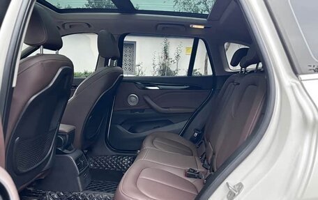 BMW X1, 2022 год, 2 300 000 рублей, 15 фотография