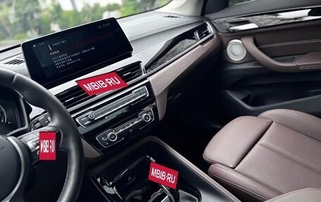 BMW X1, 2022 год, 2 300 000 рублей, 11 фотография