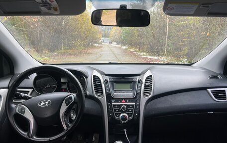 Hyundai i30 II рестайлинг, 2012 год, 900 000 рублей, 7 фотография