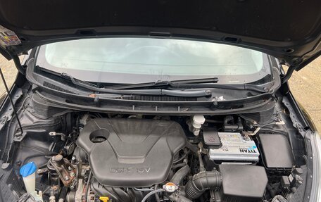 Hyundai i30 II рестайлинг, 2012 год, 900 000 рублей, 8 фотография