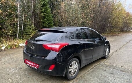 Hyundai i30 II рестайлинг, 2012 год, 900 000 рублей, 4 фотография