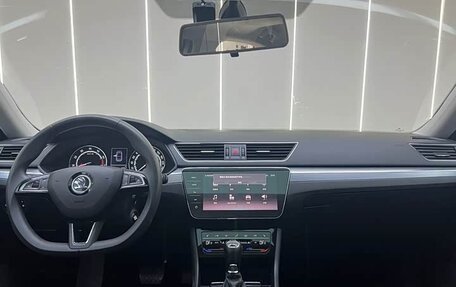 Skoda Superb III рестайлинг, 2022 год, 1 822 000 рублей, 7 фотография