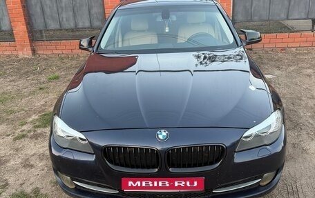BMW 5 серия, 2011 год, 1 200 000 рублей, 2 фотография