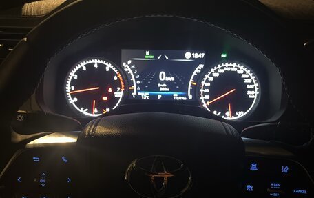 Toyota Land Cruiser, 2023 год, 12 500 000 рублей, 18 фотография