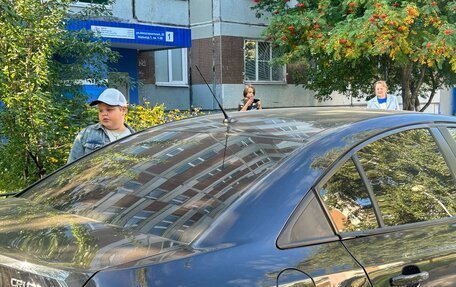 Chevrolet Cruze II, 2010 год, 645 000 рублей, 4 фотография