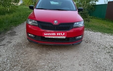 Skoda Rapid I, 2018 год, 1 300 000 рублей, 9 фотография
