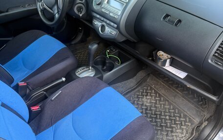Honda Jazz I рестайлинг, 2008 год, 700 000 рублей, 11 фотография