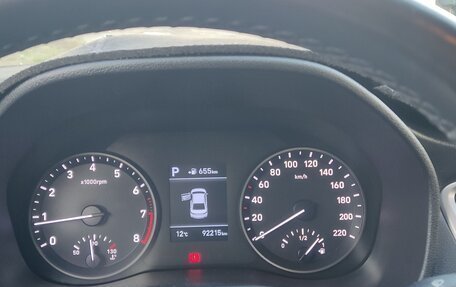 Hyundai Solaris II рестайлинг, 2018 год, 1 350 000 рублей, 9 фотография