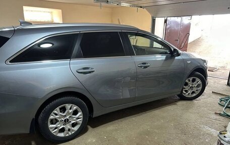 KIA cee'd III, 2022 год, 2 400 000 рублей, 2 фотография
