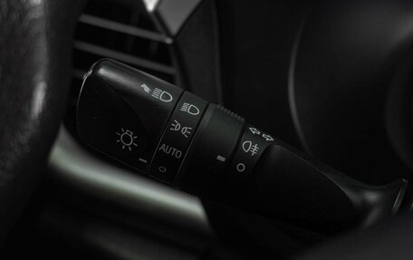 Toyota Hilux VIII, 2022 год, 3 739 000 рублей, 16 фотография