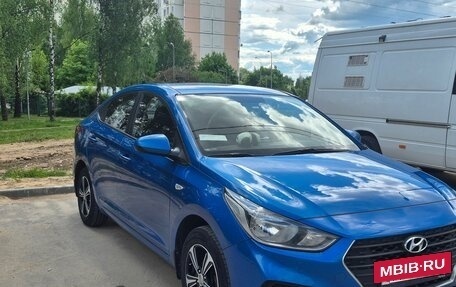 Hyundai Solaris II рестайлинг, 2018 год, 1 200 000 рублей, 4 фотография