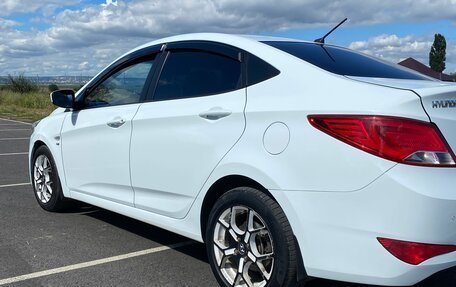 Hyundai Solaris II рестайлинг, 2014 год, 940 000 рублей, 8 фотография