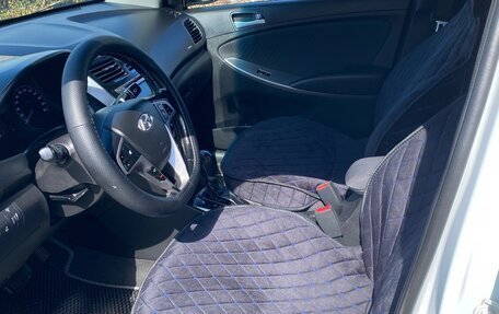 Hyundai Solaris II рестайлинг, 2014 год, 940 000 рублей, 9 фотография