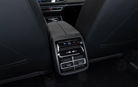 Volkswagen Tiguan, 2026 год, 5 000 000 рублей, 24 фотография