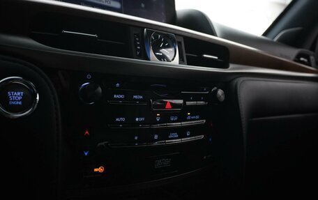 Lexus LX III, 2017 год, 7 499 077 рублей, 17 фотография