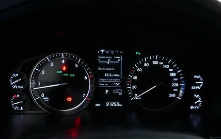 Lexus LX III, 2017 год, 7 499 077 рублей, 24 фотография