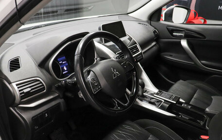 Mitsubishi Eclipse Cross, 2019 год, 1 950 000 рублей, 7 фотография