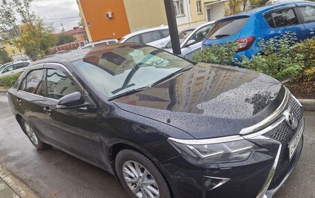 Toyota Camry, 2017 год, 2 150 000 рублей, 3 фотография
