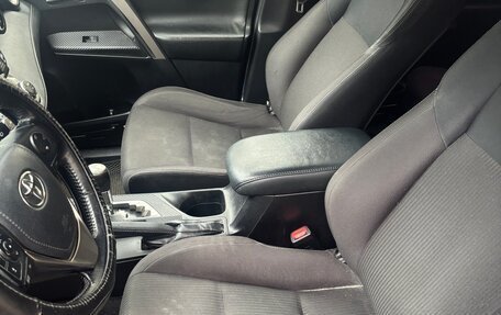 Toyota RAV4, 2015 год, 2 050 000 рублей, 11 фотография