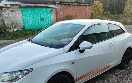 SEAT Ibiza IV рестайлинг 2, 2011 год, 760 000 рублей, 7 фотография