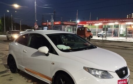 SEAT Ibiza IV рестайлинг 2, 2011 год, 760 000 рублей, 3 фотография