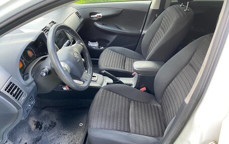 Toyota Corolla, 2013 год, 1 300 000 рублей, 5 фотография