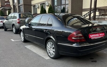 Mercedes-Benz E-Класс, 2005 год, 1 200 000 рублей, 10 фотография