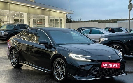Toyota Camry, 2026 год, 4 399 000 рублей, 3 фотография
