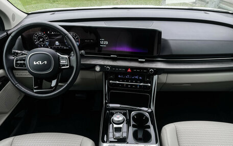 KIA Carnival, 2023 год, 4 800 000 рублей, 12 фотография