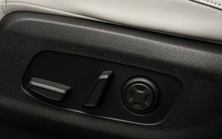 KIA Carnival, 2023 год, 4 800 000 рублей, 19 фотография