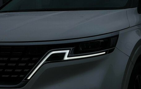 KIA Carnival, 2023 год, 4 800 000 рублей, 27 фотография