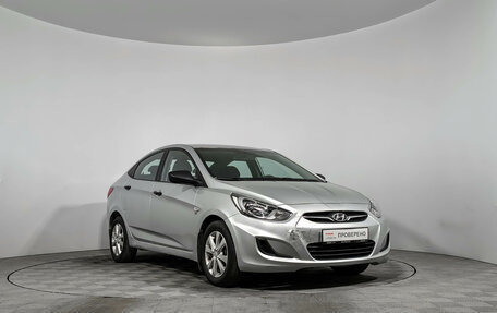 Hyundai Solaris II рестайлинг, 2011 год, 549 000 рублей, 3 фотография