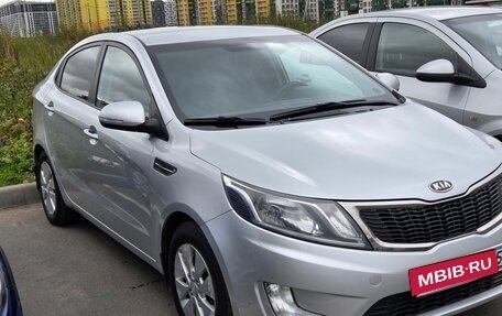 KIA Rio III рестайлинг, 2012 год, 760 000 рублей, 2 фотография