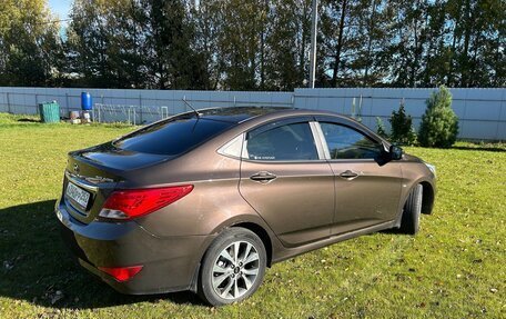 Hyundai Solaris II рестайлинг, 2014 год, 999 000 рублей, 3 фотография